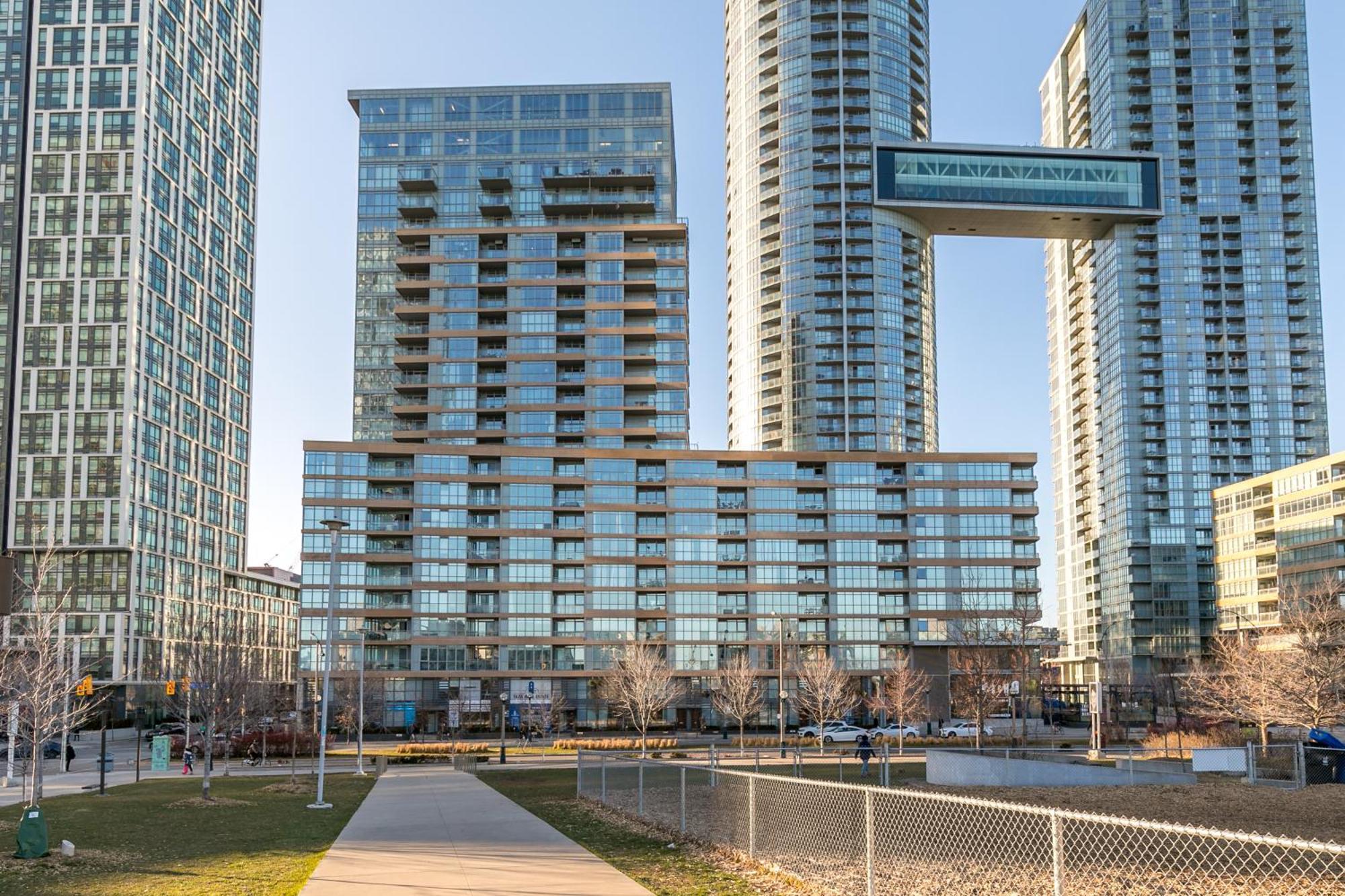 Modern Apartment Downtown Toronto Exterior foto